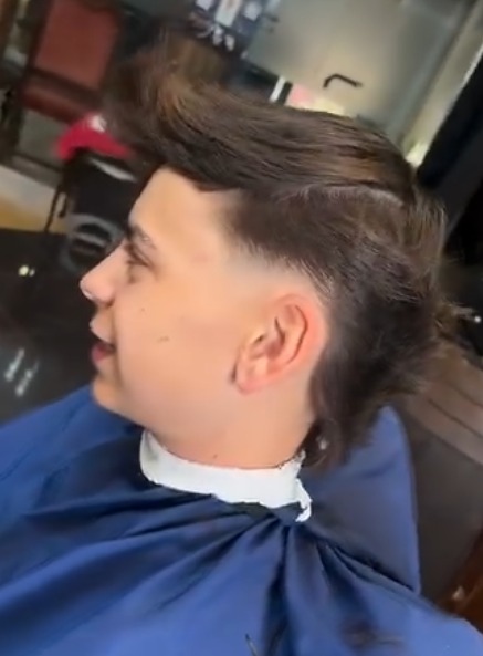 Trabalho da barbearia em destaque
